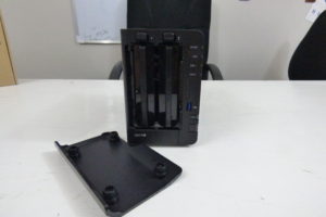Synology DS218+ Removed Front Panel