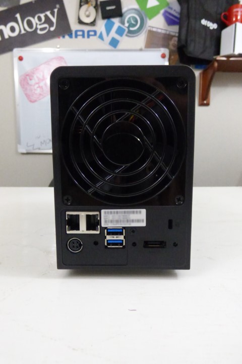 Unboxing the Synology DS718+ NAS 2-Bay Server – Smack my bits up