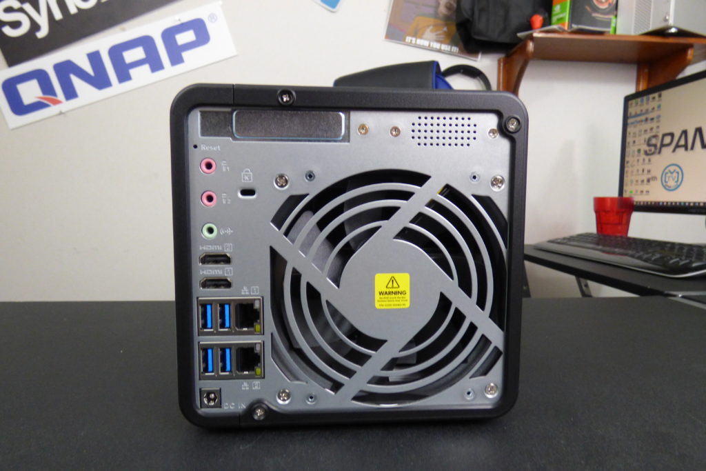 Unboxing the QNAP TS-453Be 4-Bay NAS for 2018 – NAS Compares