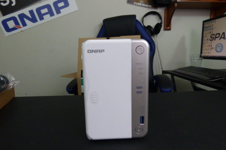 QNAP TS-251B Review – NAS Compares