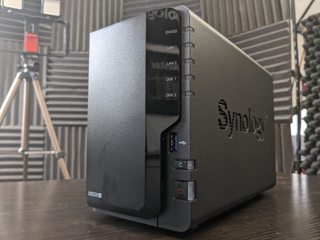 Synology DiskStation DS220+ Review 