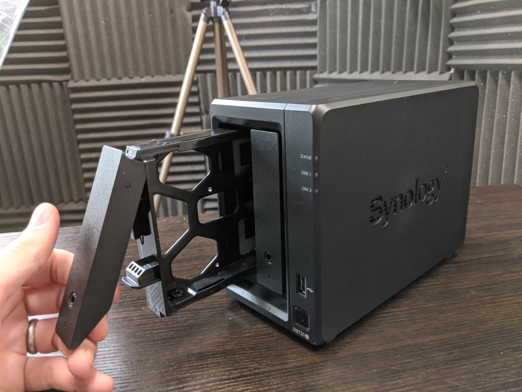 Synology DS720+ NAS Drive Hardware Review – NAS Compares