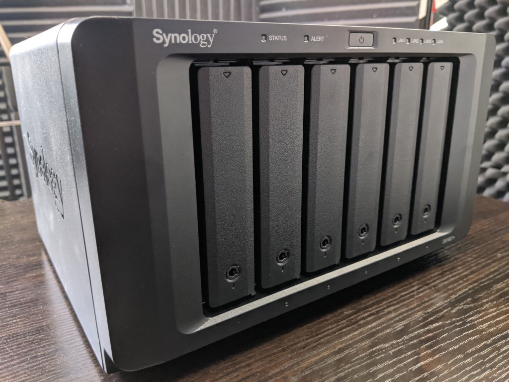 Synology DS1621+ NAS Hardware Review – NAS Compares