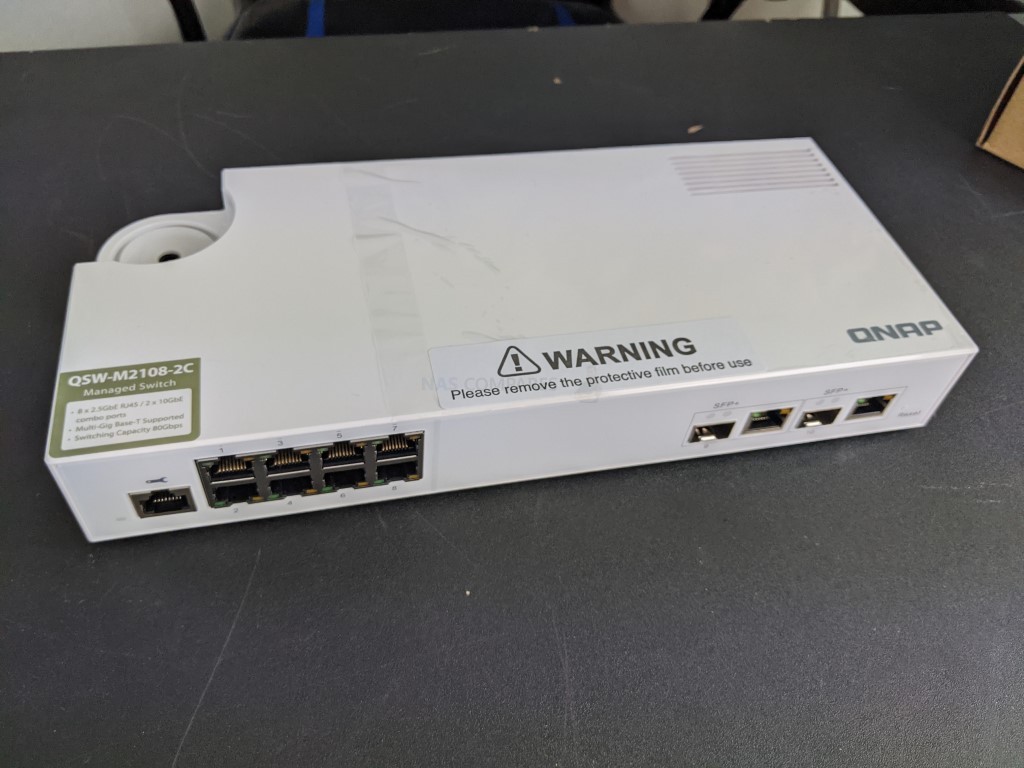 QNAP QSW-M2108-2C Managed Switch Review – NAS Compares