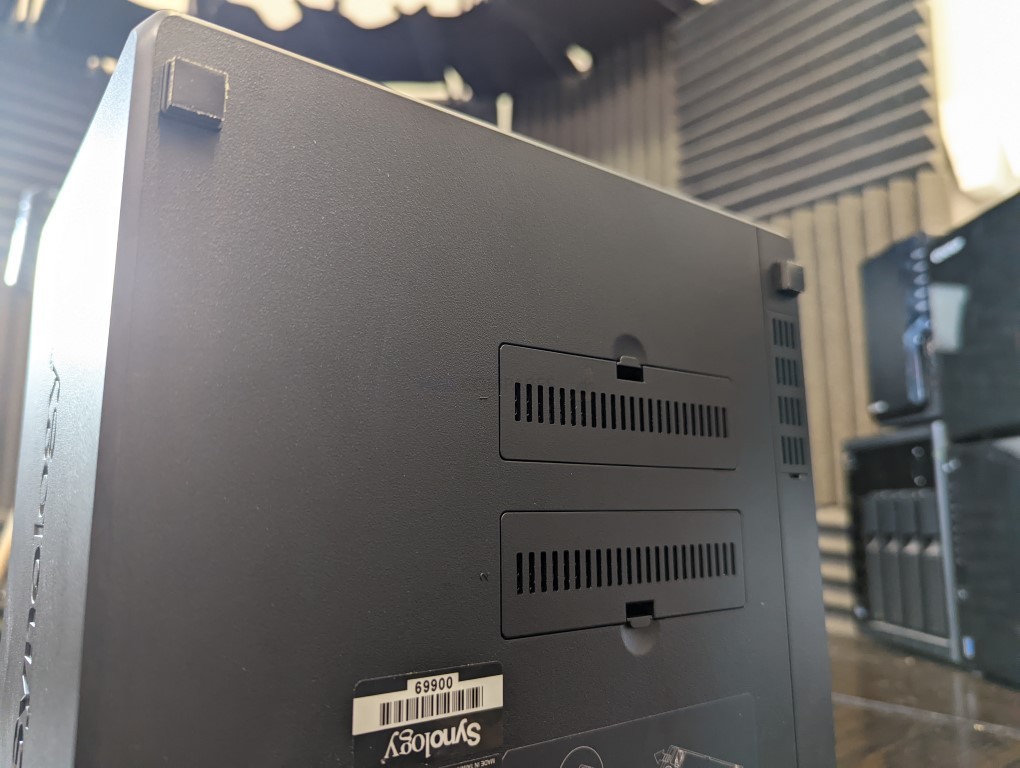 DS1522+ Review: Synology's Best 5-Bay NAS