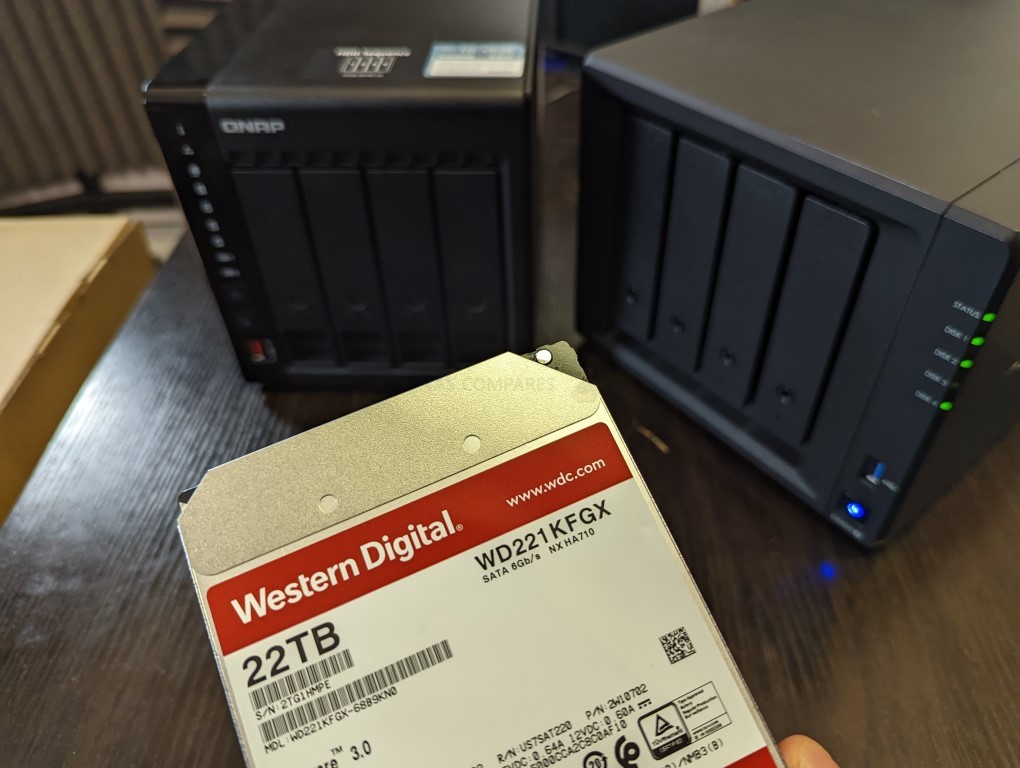 WESTERN DIGITAL WD221KFGX WD Red Pro 3.5インチ内蔵HDD 22TB