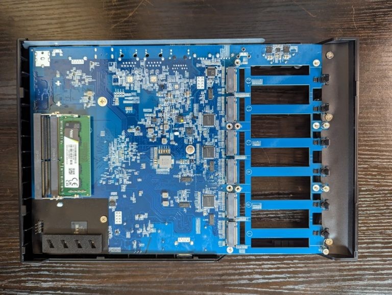 Asustor Flashstor 12 Pro M 2 NVMe NAS Drive Review NAS Compares