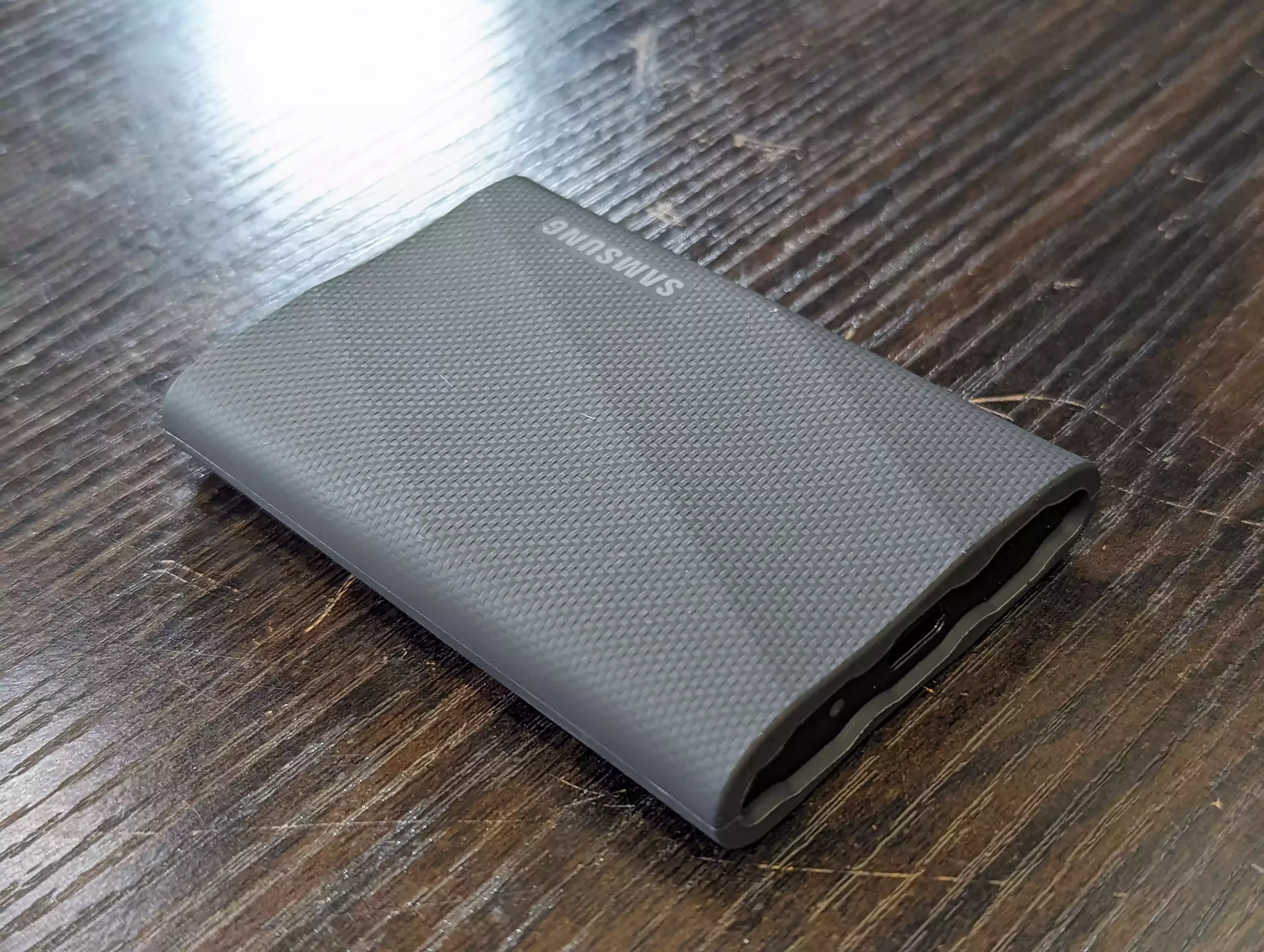 Samsung T9 Portable SSD Review: Fast and future-proof - Alex